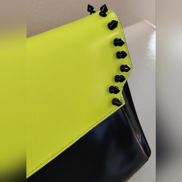 MCM Spiked Clutch Black And Neon Yellow - Picture 4 of 14